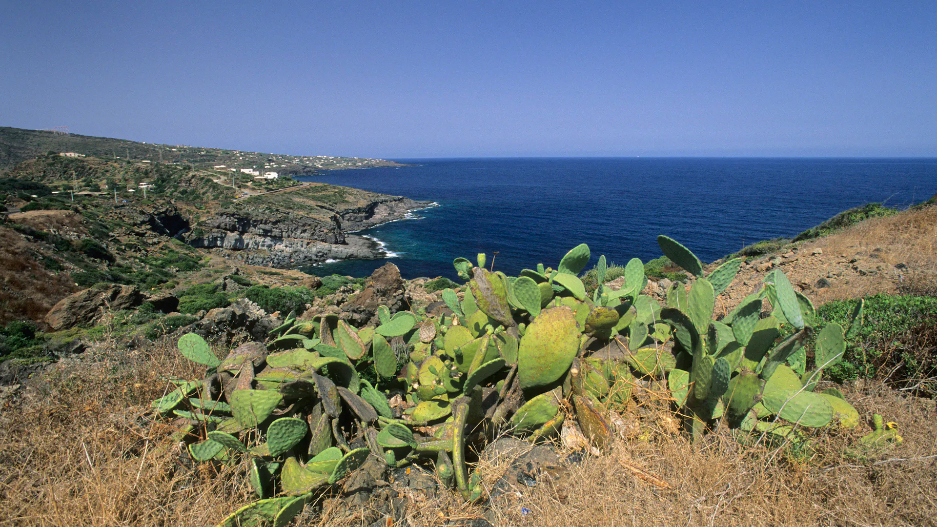 Easyjet ouvre une nouvelle ligne reliant Bâle à Pantelleria