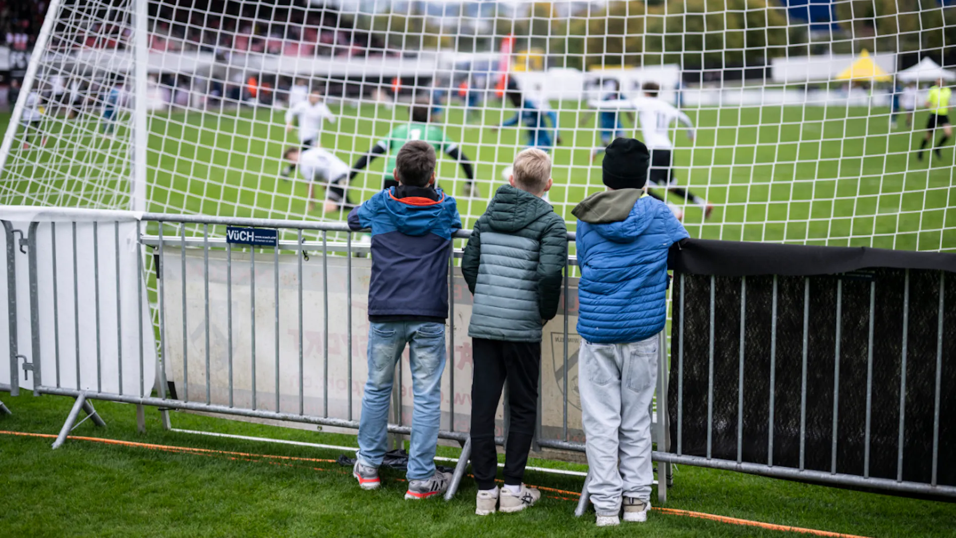 Lugano and Lausanne Advance Effortlessly