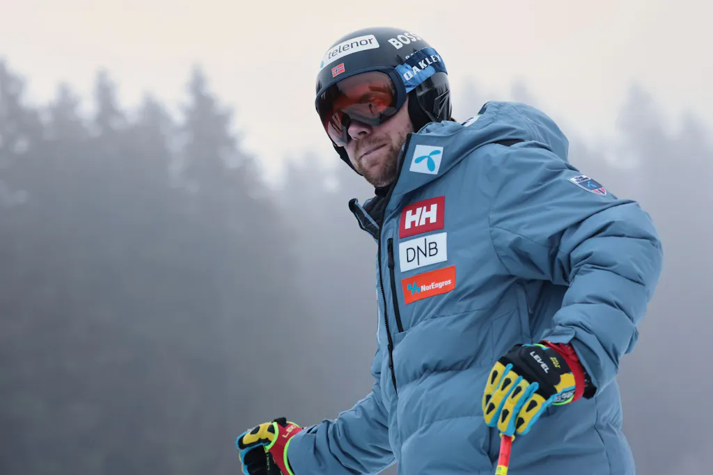 Ski star Kilde shares an emotional message from the hospital