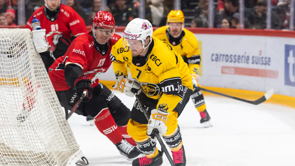 Photo : bluewin.ch 5 matches de suspension et une amende pour Daniel Carr