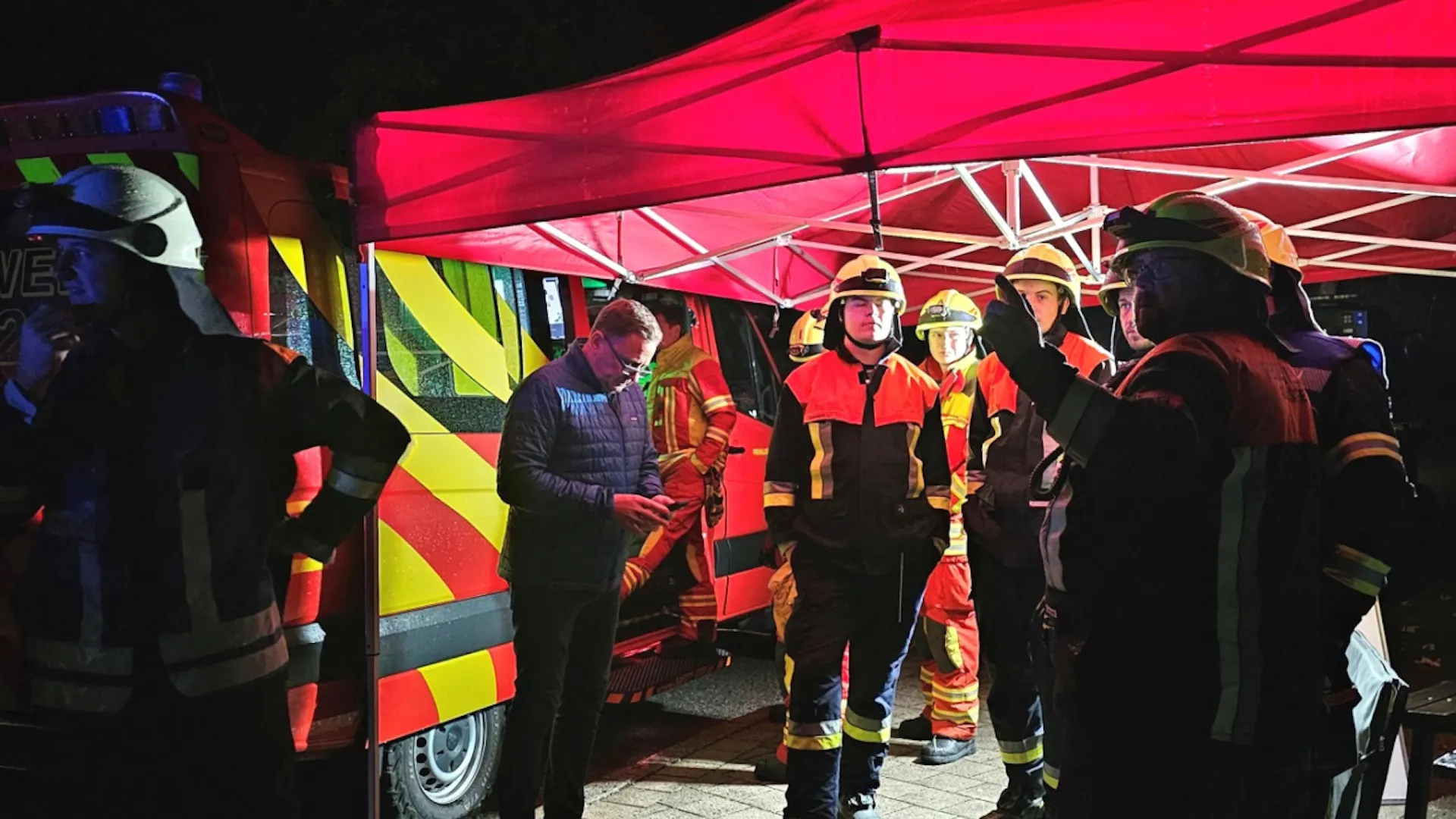 Major Fire at Hitler's Tea House – Police Arrest Suspect