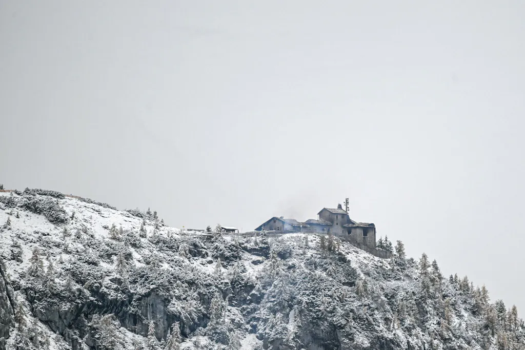 Major Fire at the Kehlsteinhaus: Fire Reignites