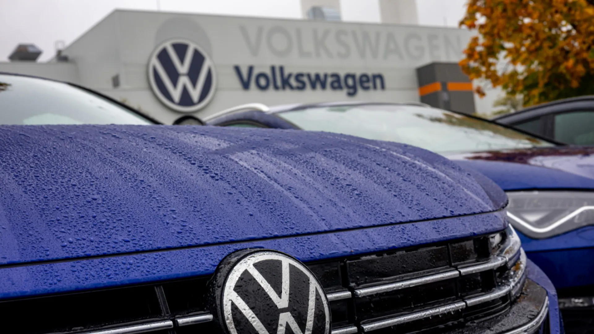 Volkswagen Reports a Loss of Nearly 6 Billion Euros